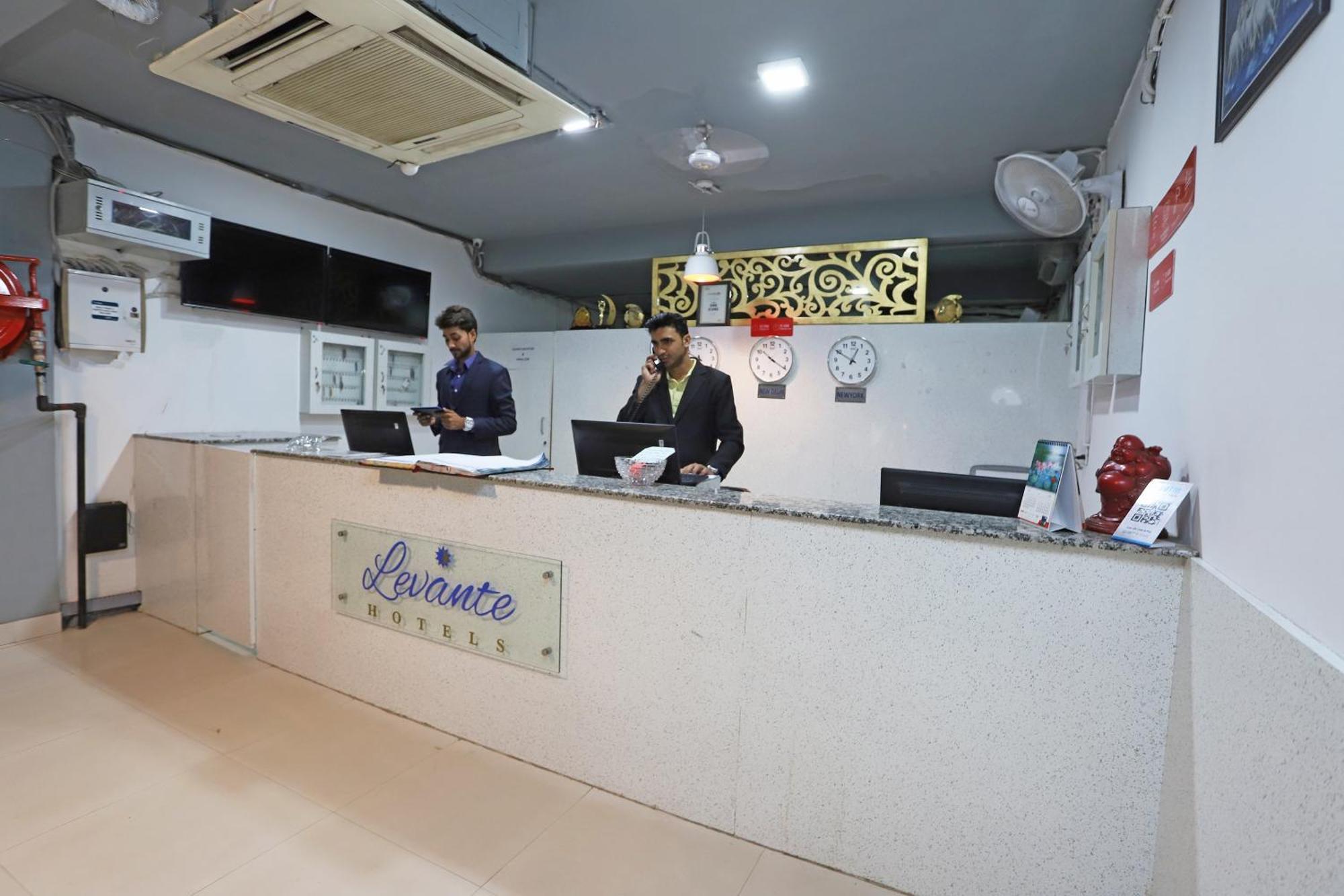Super Capital O Levanti Near Aravali Biodiversity Park 古尔冈 外观 照片