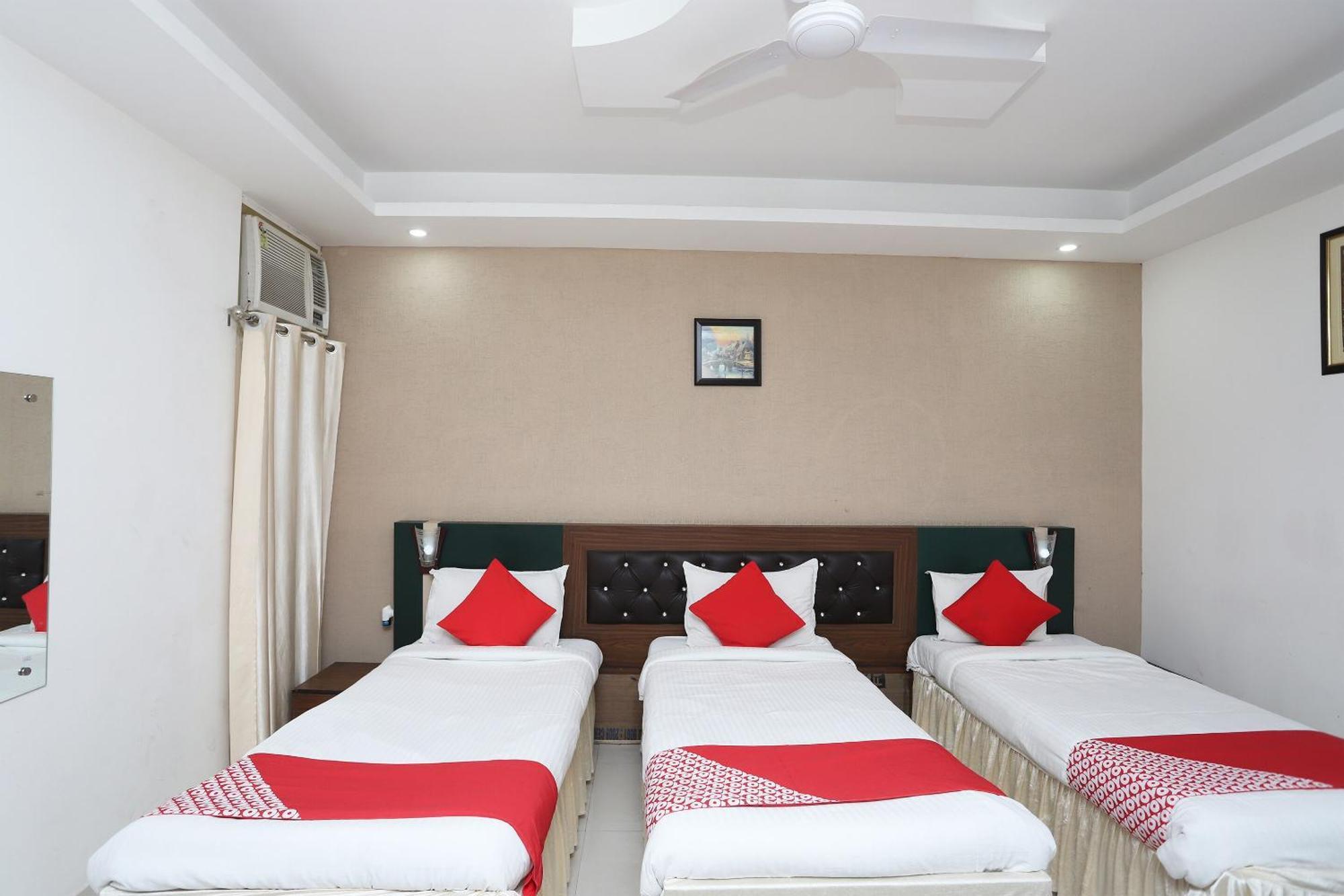 Super Capital O Levanti Near Aravali Biodiversity Park 古尔冈 外观 照片